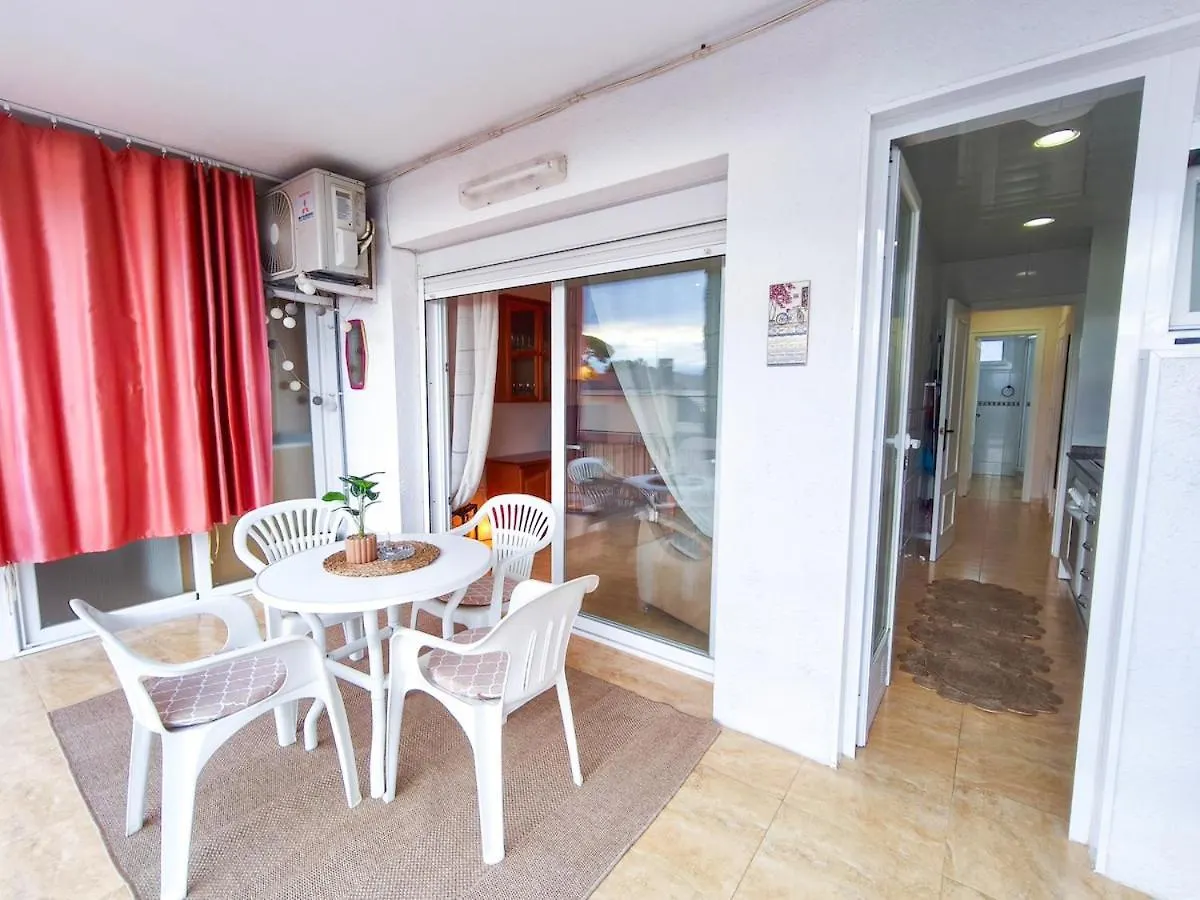 New Apartment Costa Brava, Seaview! Nearby Beach リョレート・デ・マル