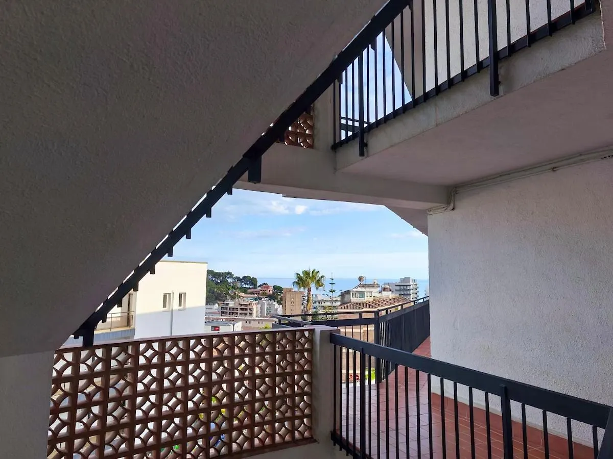 New Apartment Costa Brava, Seaview! Nearby Beach 滨海略雷特 0*,